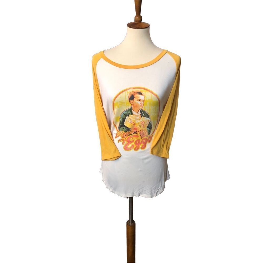 Stranger Things Netflix Kellogg graphic tee